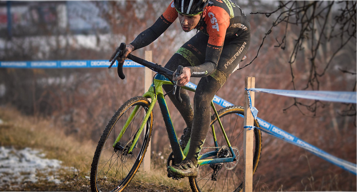 cyclocross tamogatok